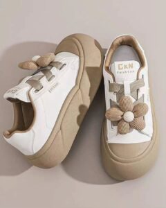 کفش کتونی فانتزی زنانه گل‌دار