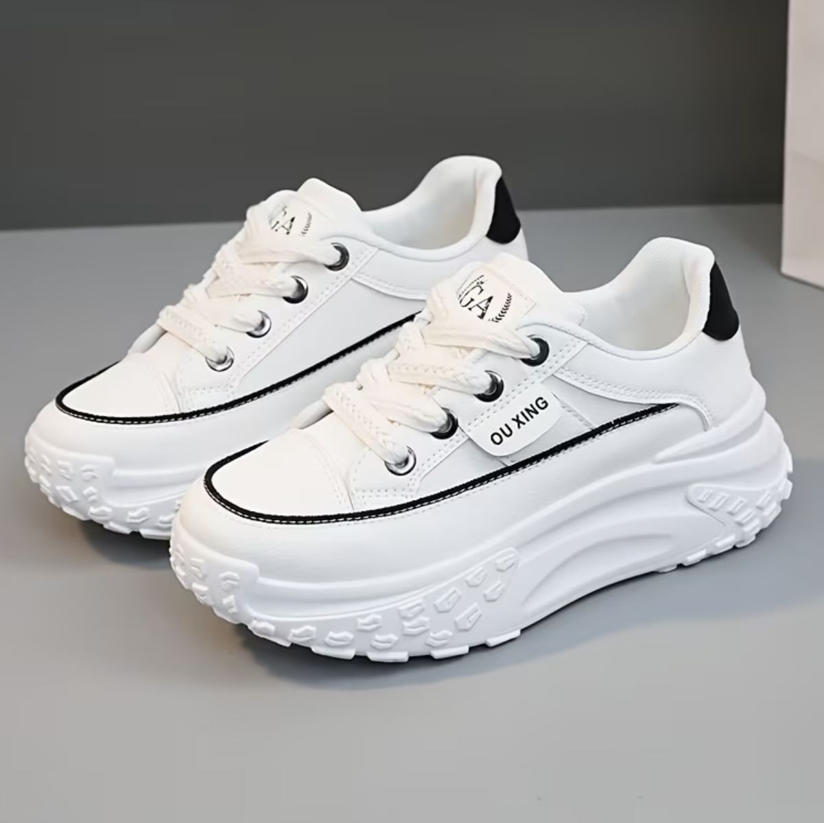کفش کتونی فانتزی زنانه طبی لژدار Platform sneakers High Heelسفید