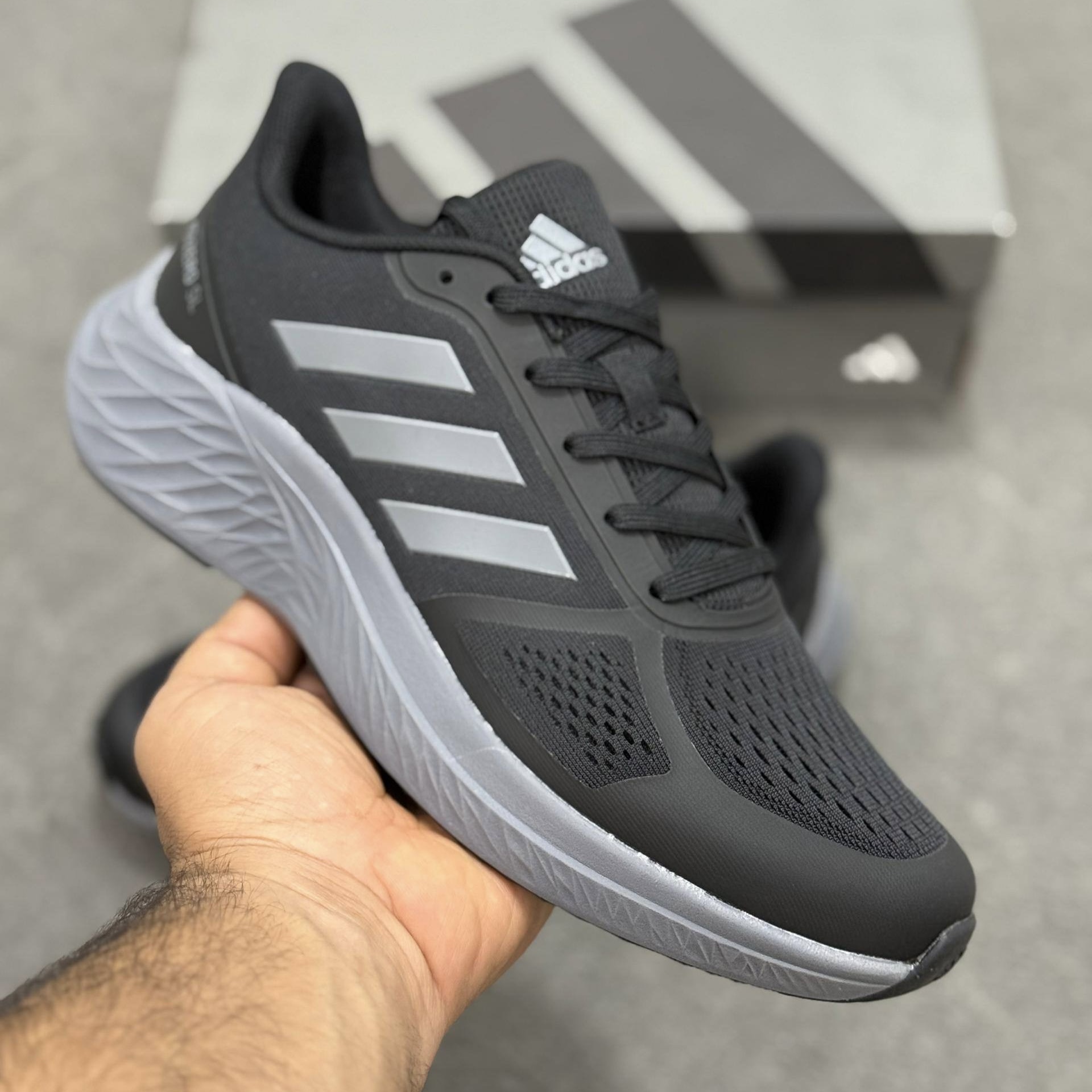 کفش کتونی مردانه آدیداس آدیزیرو اس ال Adidas Adizero SL Running Shoes مشکی طوسی