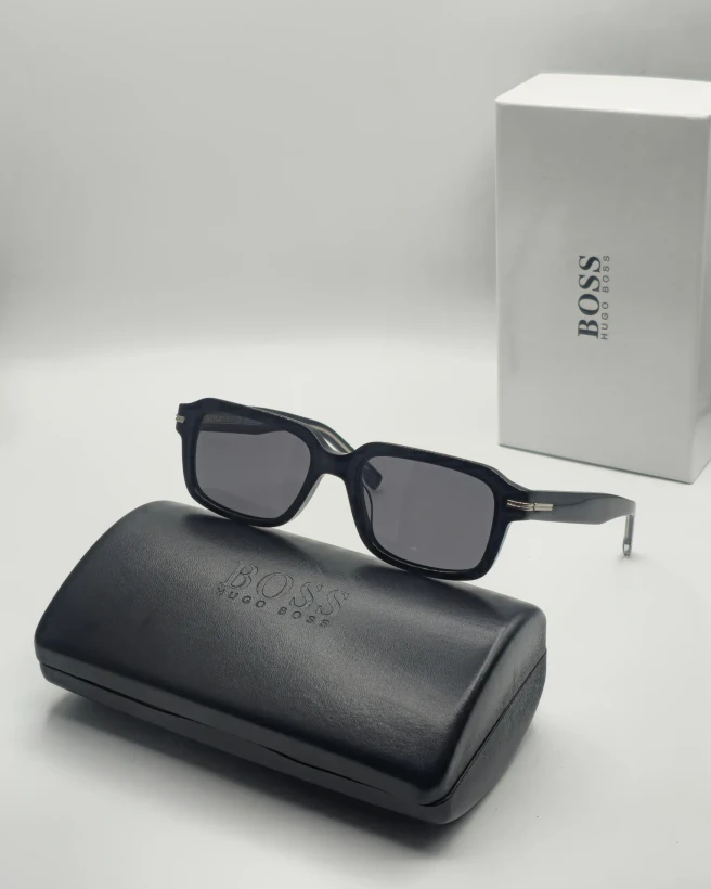 عینک آفتابی هوگوباس مدل Hugo Boss ۱۵۹۶s
