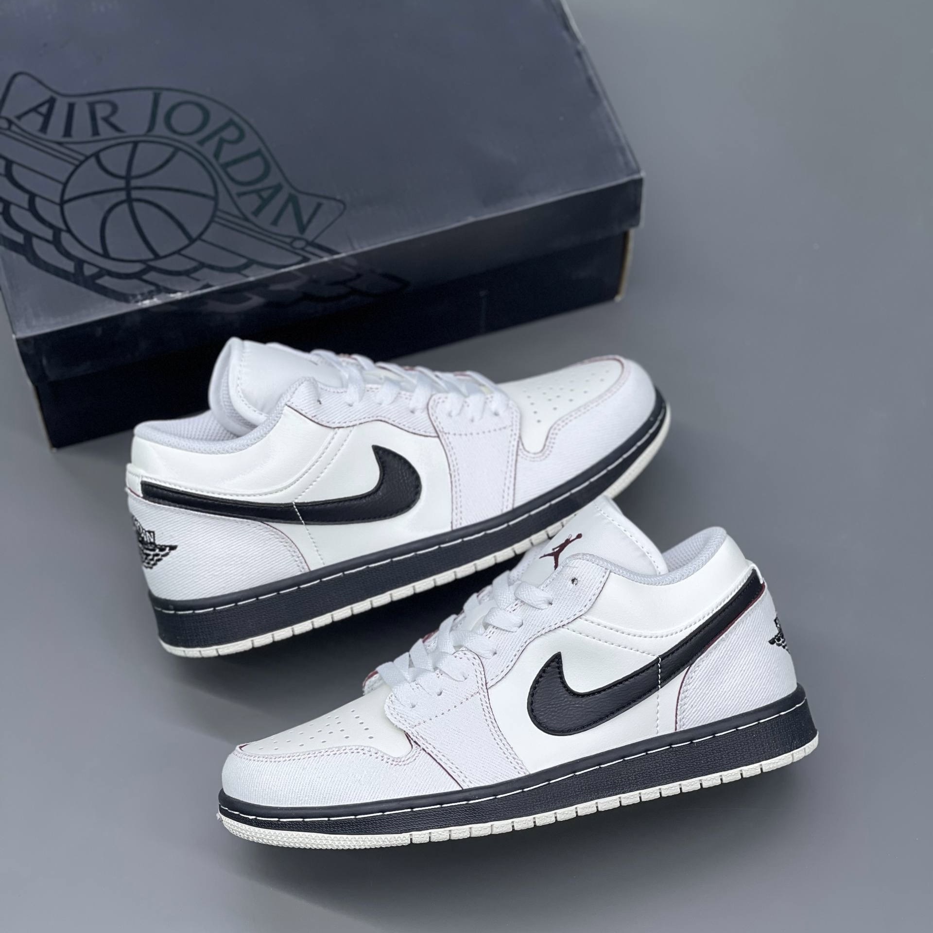 کفش کتونی مردانه نایک ایر جردن 1 لو Nike Air Jordan1 Low Men's Shoes سفید مشکی