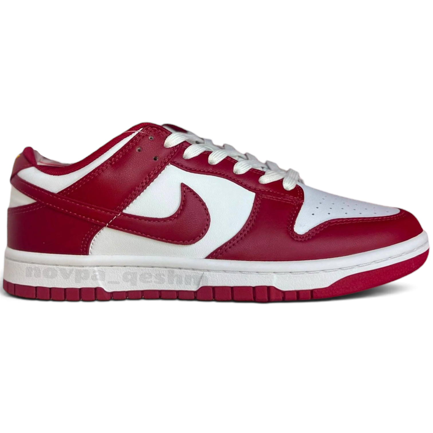 کفش کتونی زنانه و مردانه نایک دانک لو Nike Dunk Low قرمز