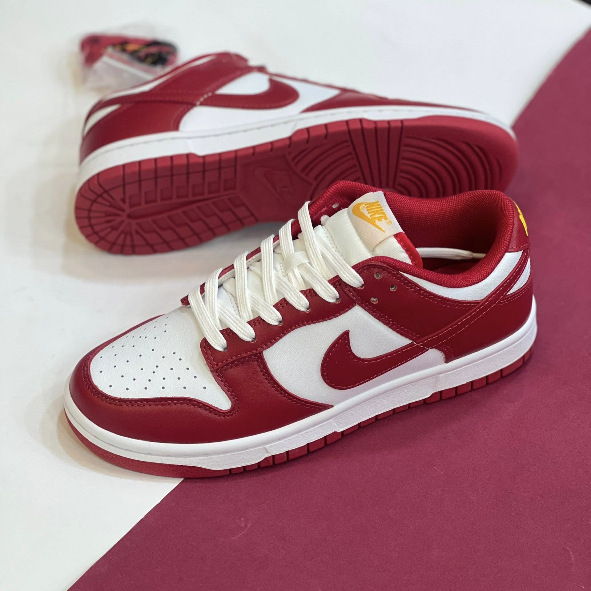کفش کتونی زنانه و مردانه نایک دانک لو Nike Dunk Low قرمز