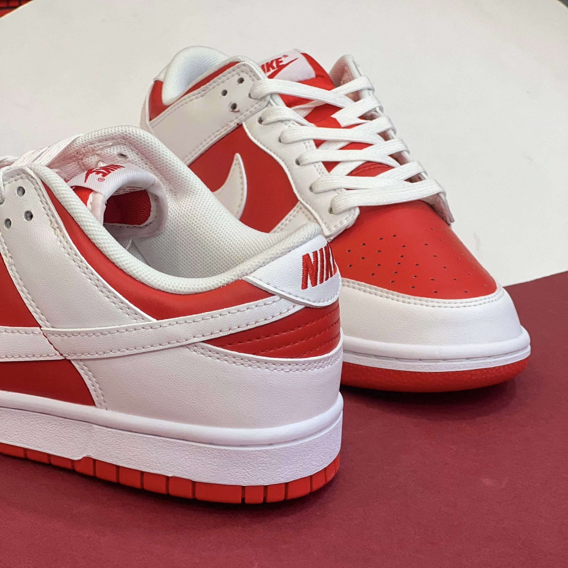 کفش کتونی زنانه و مردانه نایک دانک لو Nike Dunk Low سفید قرمز