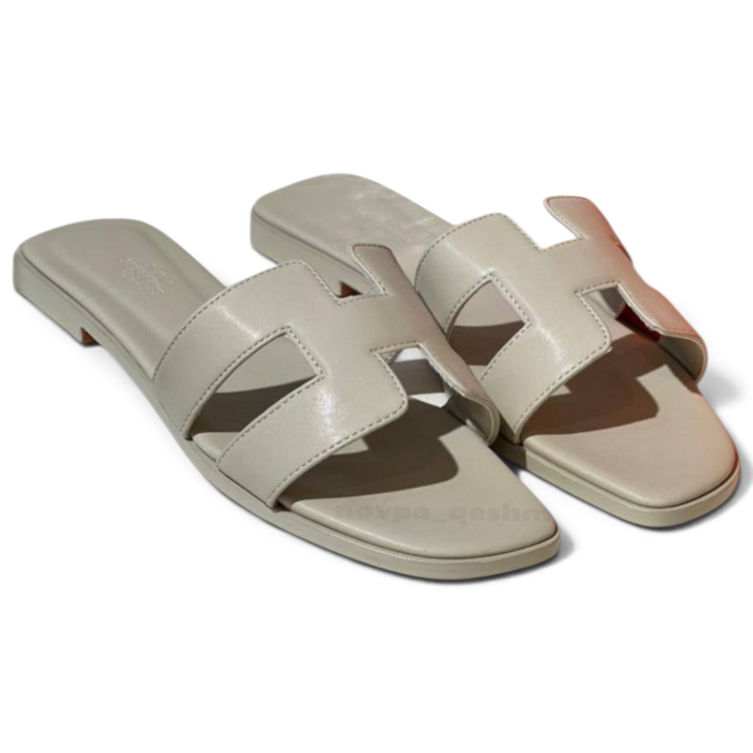 صندل زنانه هرمس اوران Hermès Oran Sandals طوسی