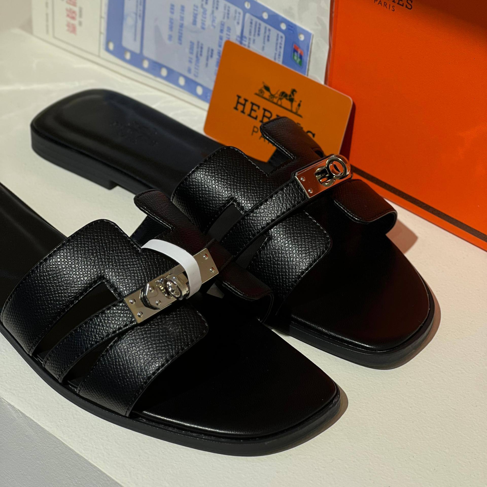 صندل زنانه هرمس کلی Hermès Kelly Sandals مشکی