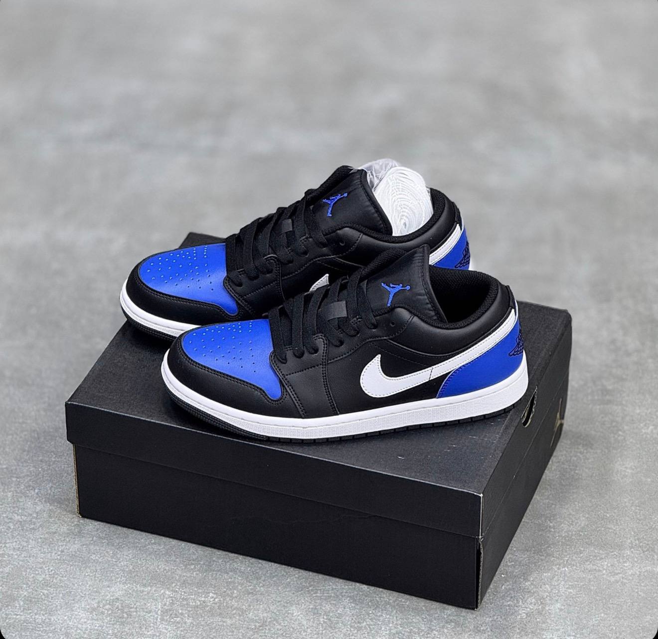 کفش کتونی زنانه و مردانه نایک ایر جردن 1 بلک رویال | NIKE AIR JORDAN 1 Low Black Royal Toe