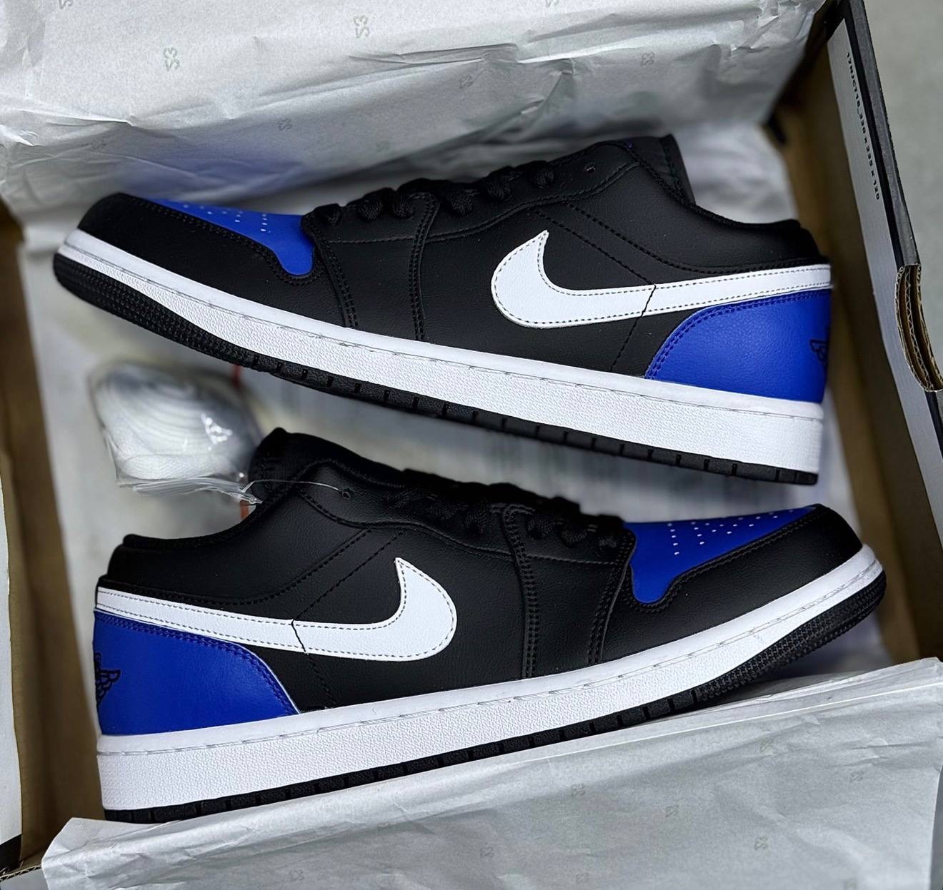 کفش کتونی زنانه و مردانه نایک ایر جردن 1 بلک رویال | NIKE AIR JORDAN 1 Low Black Royal Toe
