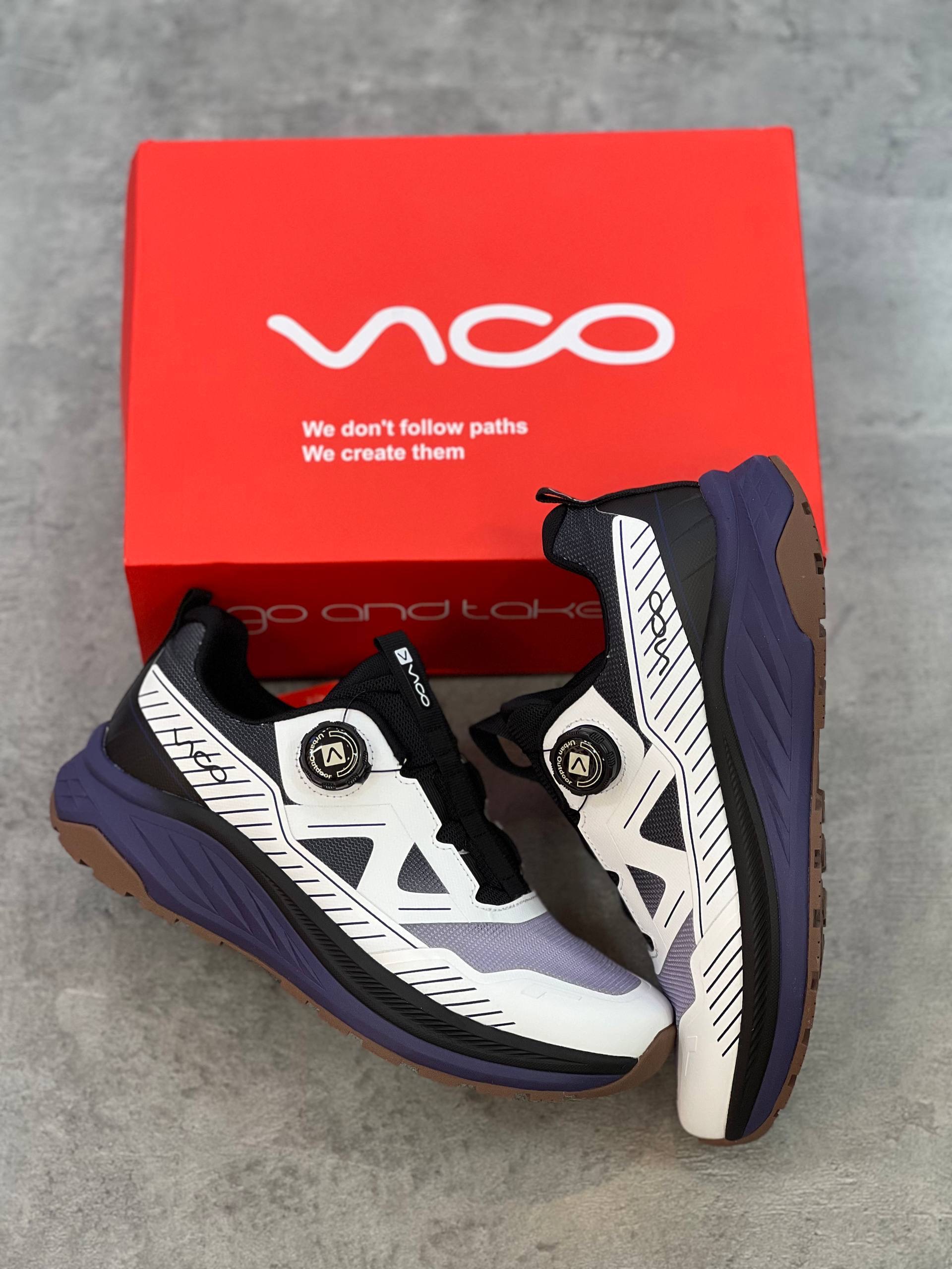 کفش کتونی روزمرگی و طبیعت گردی دیسکی (بند پیچی) مردانه ویکو Vico Men's Trekking Shoes سرمه ای