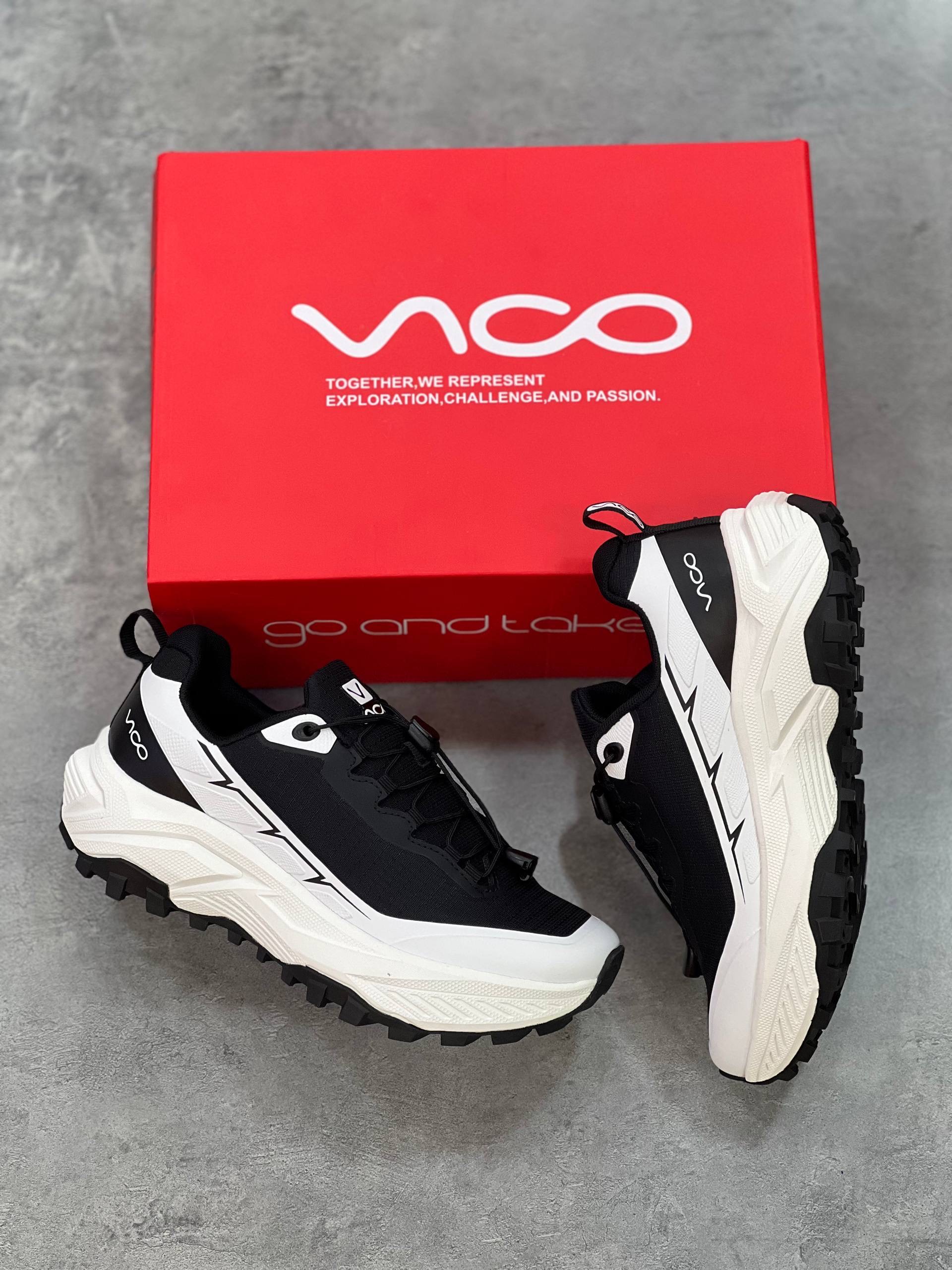 کفش کتونی روزمرگی و طبیعت گردی زنانه ویکو Vico Women's Trekking Shoes مشکی